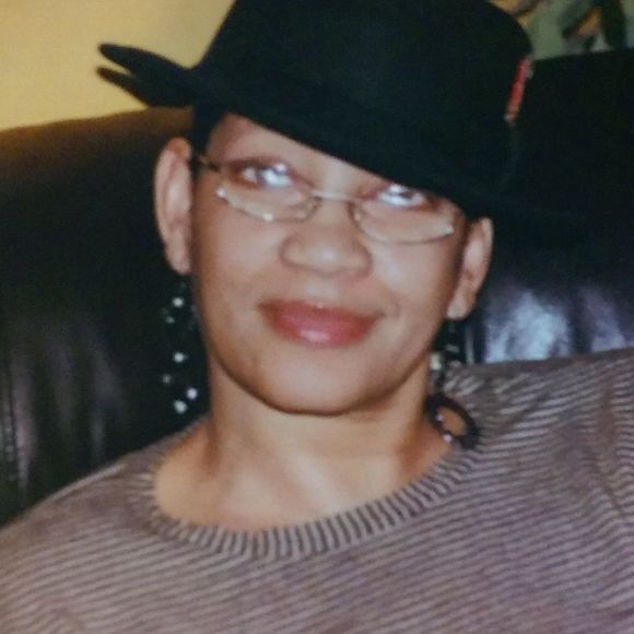 Meet your Posher, Robin - Picture 1 of 1